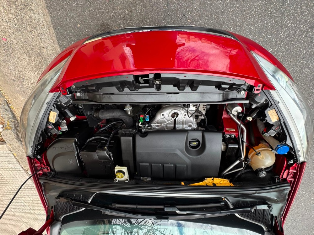 Peugeot 308 active — foto 9